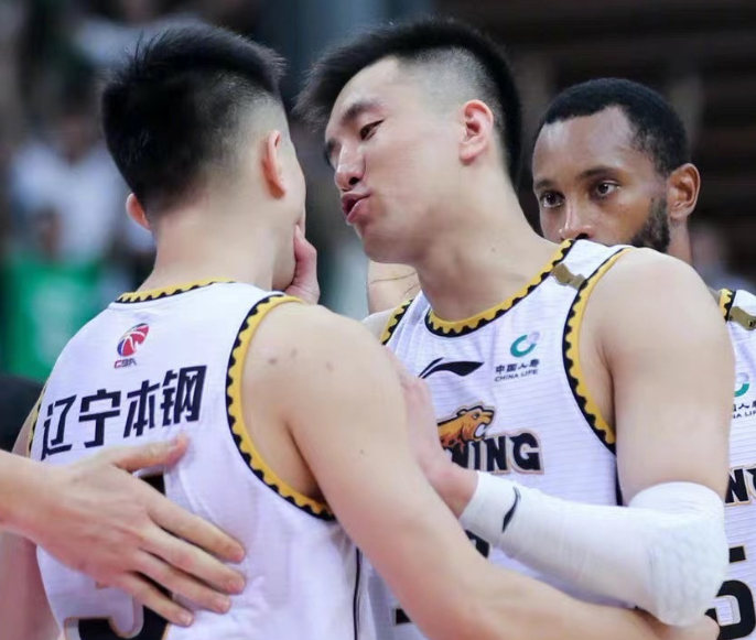 南宫28风云突变尼斯今晚造点机会关键时刻辽宁本钢主帅复盘，这操作让人直呼：清晨山东泰山调整名单以备足总杯的简单介绍