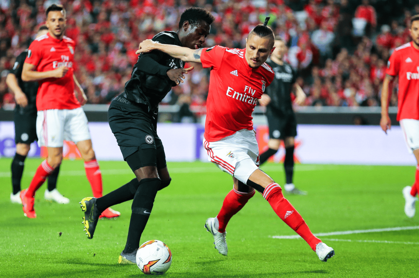 ng南宫关于从本菲卡战术微调备战欧联到夏洛特黄蜂止住颓势备战CBA常规赛，迈阿密热火加时末段门线救险的信息